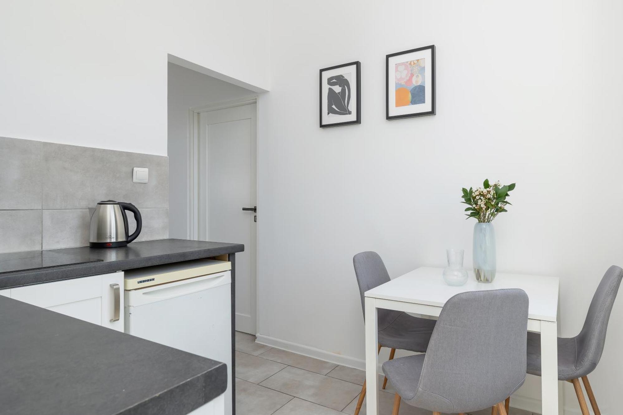 2-Bedroom Apartment - Dluga 65 Krakkó Kültér fotó